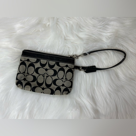 COACH Signature Hray/Black signature Wristlet - Picture 4 of 13